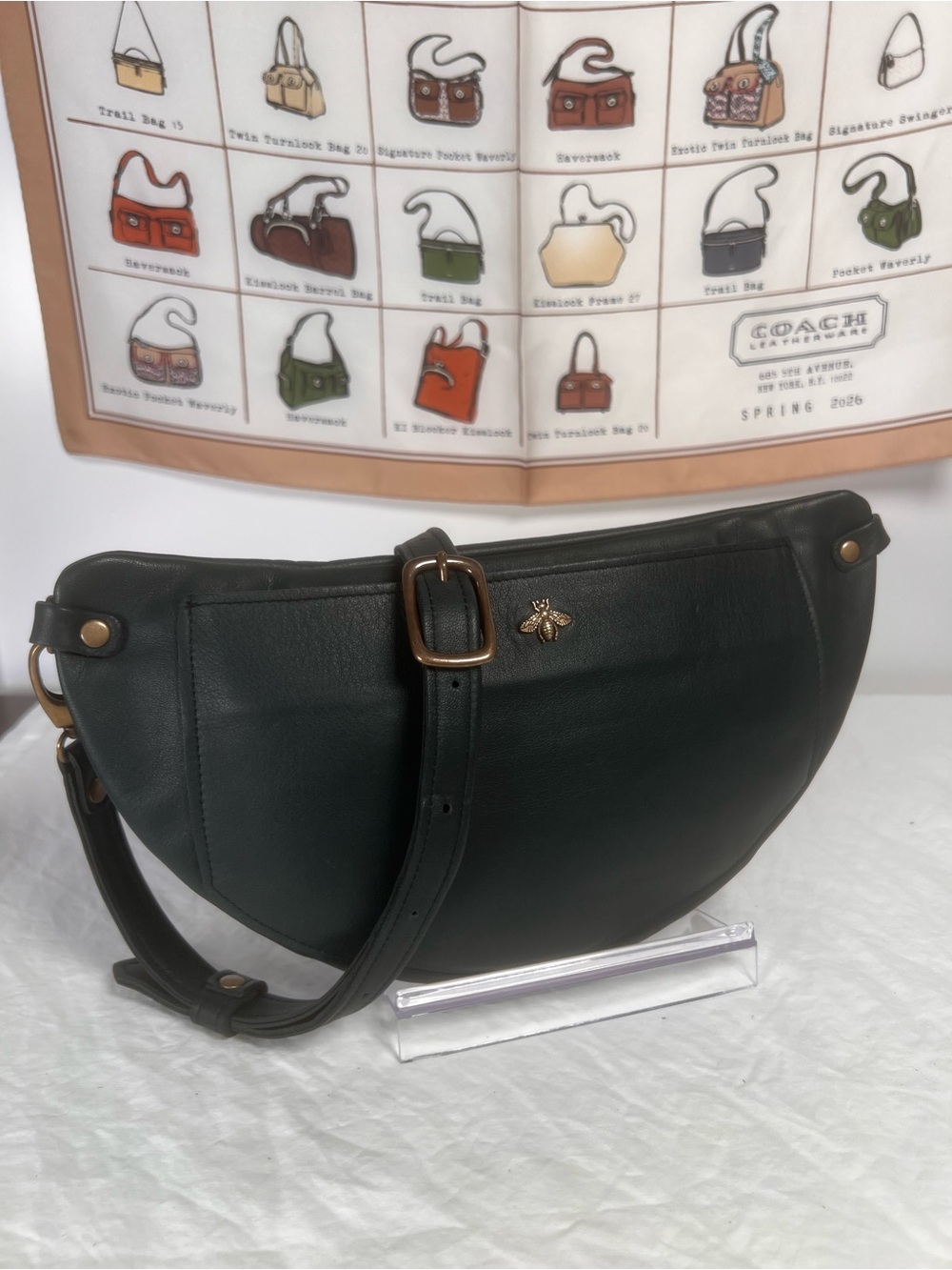 Angela Valentine Green Leather Harper Half Moon Shoulder Sling